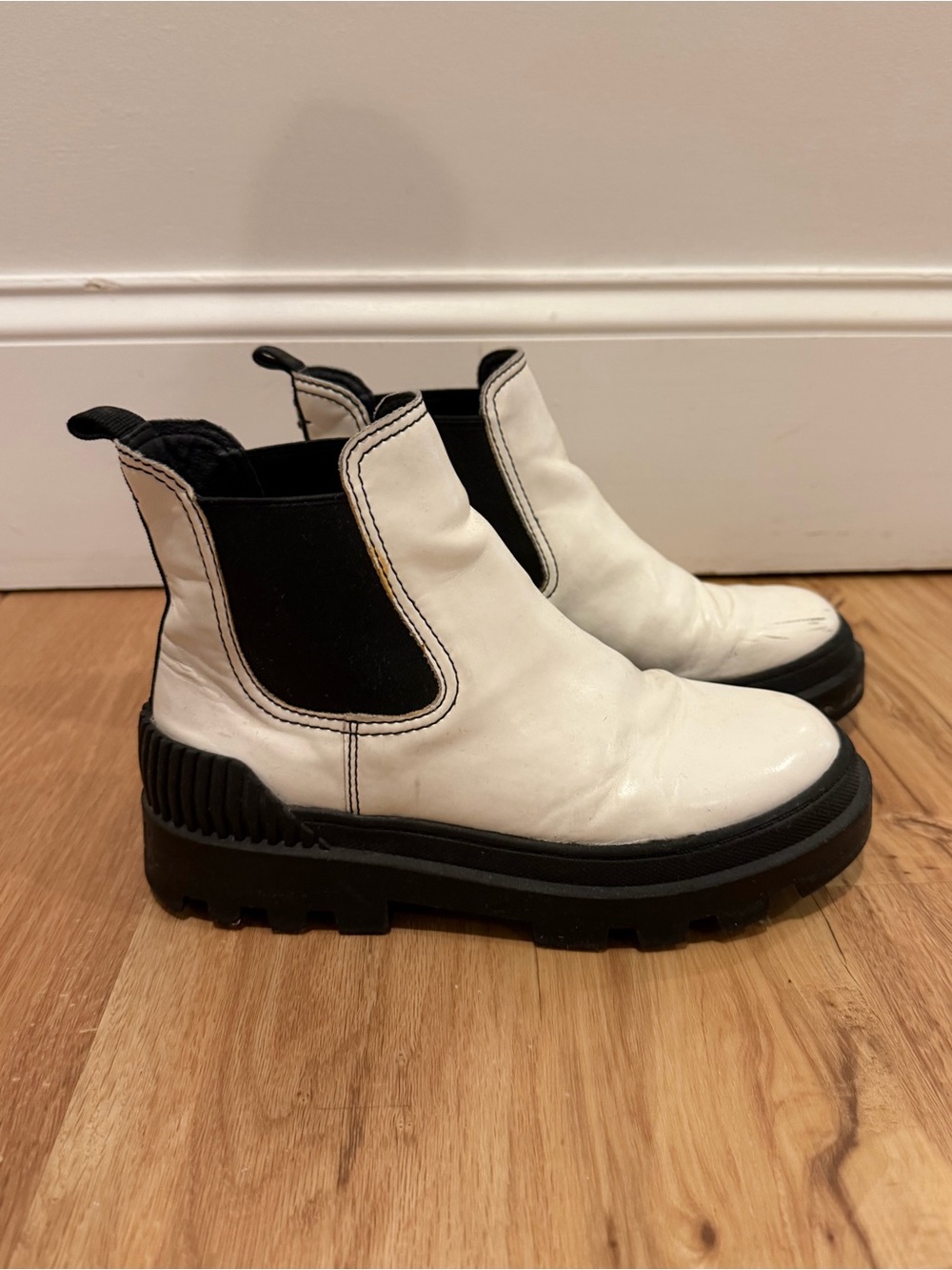 Circus by Sam Edelman Waterpoof Chelsea Boots